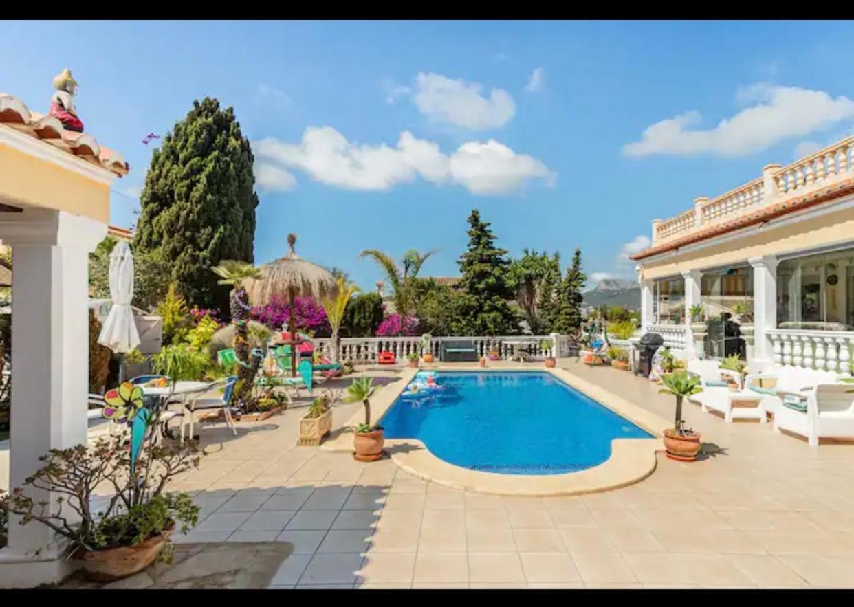 Villa Eva Asiana Guesthouse With Shared Pool Benissa Exteriör bild