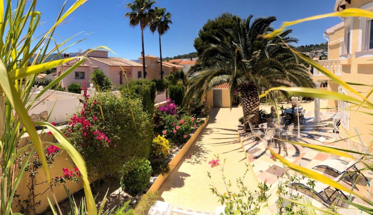 Villa Eva Asiana Guesthouse With Shared Pool Benissa Exteriör bild